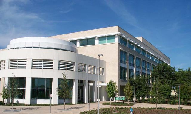 The University of Texas at Dallas. Ubicación: Richardson, Texas