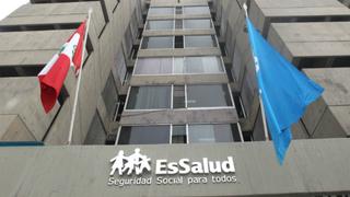 Aprueban reglamento que incorpora a trabajadores CAS de EsSalud al régimen 728