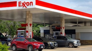 Gasolina en EE.UU. cae por debajo de los US$ 4 por galón por primera vez desde marzo
