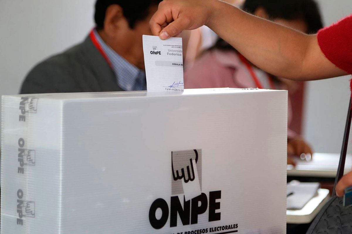 Varios partidos y excandidatos anunciaron apoyos para la segunda vuelta entre Keiko Fujimori y Roberto Sánchez, mientras otros optaron por viciar su voto o abstenerse a emitir algún pronunciamiento. Foto: Gob.pe