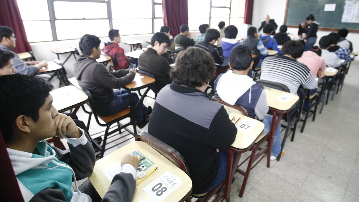 Gobierno modifica criterios para becas y créditos educativos: estas son las nuevas exigencias