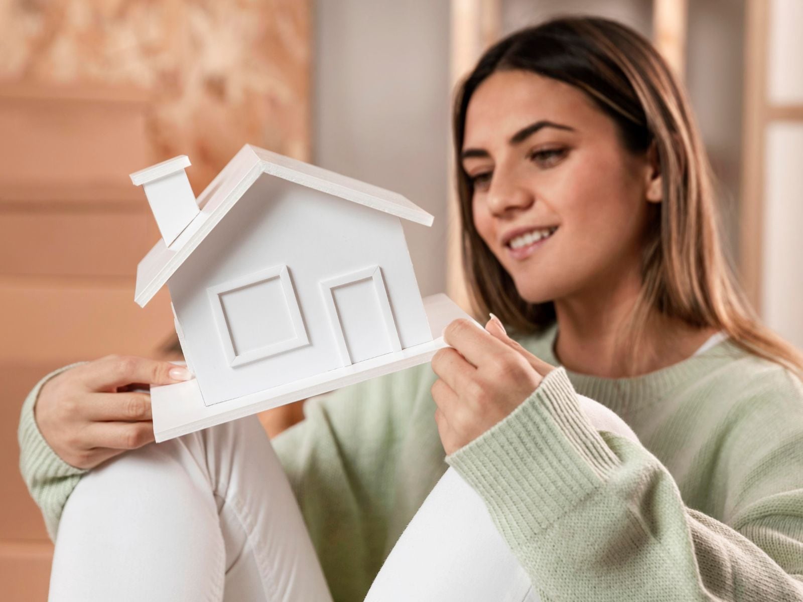 Tus ingresos deben superar el salario mínimo federal si quieres vivir en estas ciudades (Foto: Freepik)