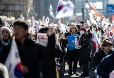 Otra jornada de tensión en Seúl por protestas a favor y en contra de Yoon