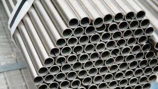 Precios de materiales de construcción caen ante la menor cotización del acero