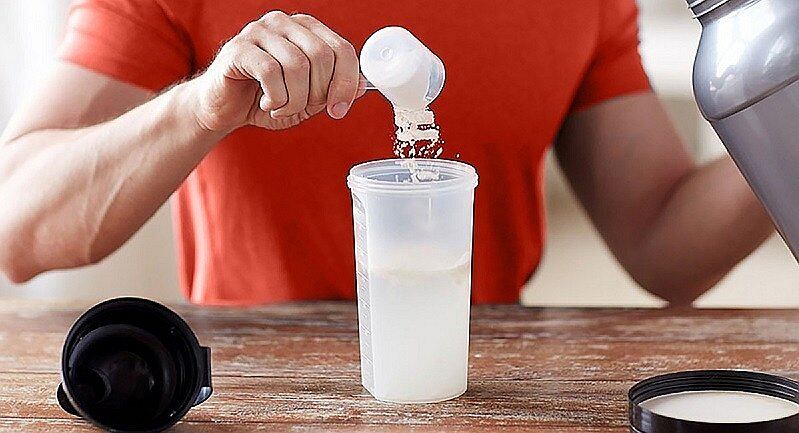 Advierten que consumo excesivo de suplementos nutricionales puede causar esto