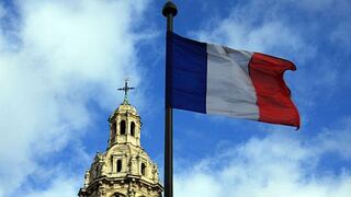 Recesión acecha a Francia: actividad empresarial cayó en marzo