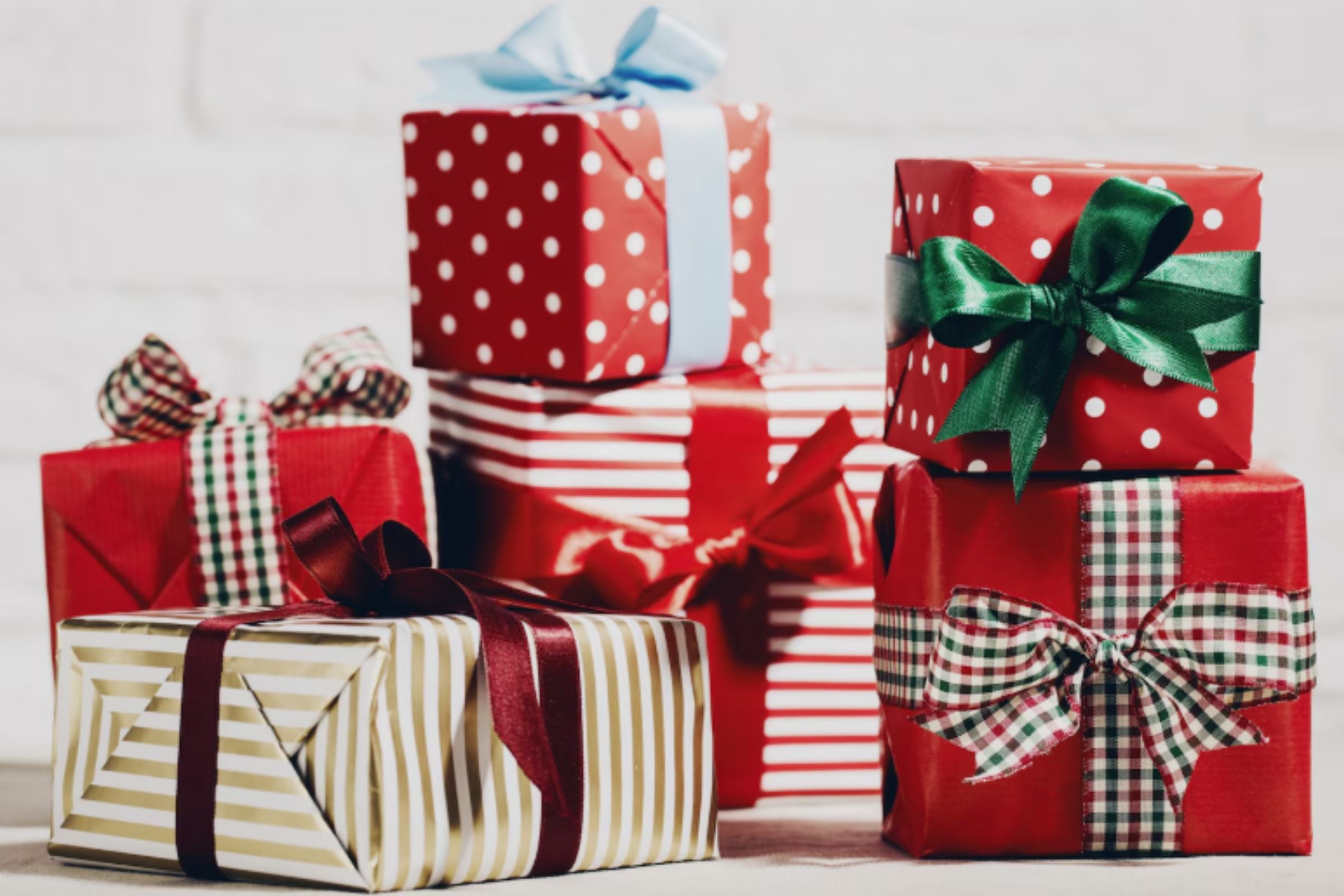 Estas devoluciones podrían ayudarte a comprar los regalos de Navidad de tus seres queridos (Crédito: Freepik)