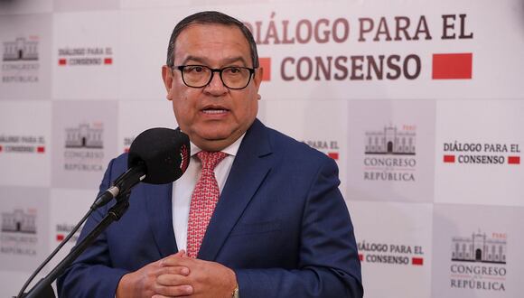 Alberto Otárola presentó los tres ejes para impulsar la economía en el país.