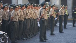 Gobierno prohibirá a policías y militares brindar servicios de seguridad privada