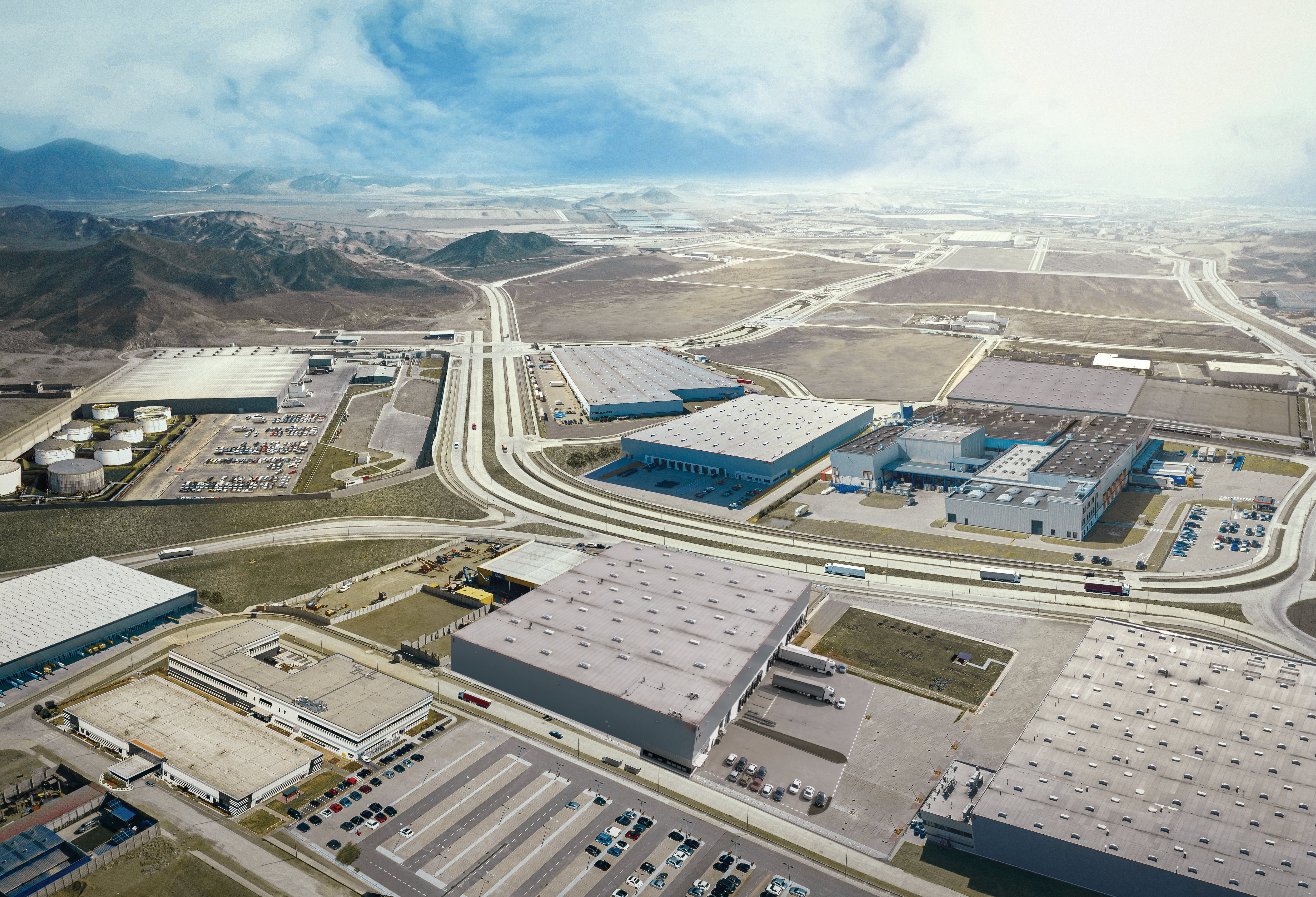 Para este 2025, el objetivo de ventas en MacrOpolis es superar los 100,000 m2, entre lotes de 1,000 m2 y 15,000 m2.