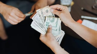 Reembolsos de hasta US$1,700 en diciembre: estos estados de EE. UU. pagan cheques extra y así puedes saber si te toca