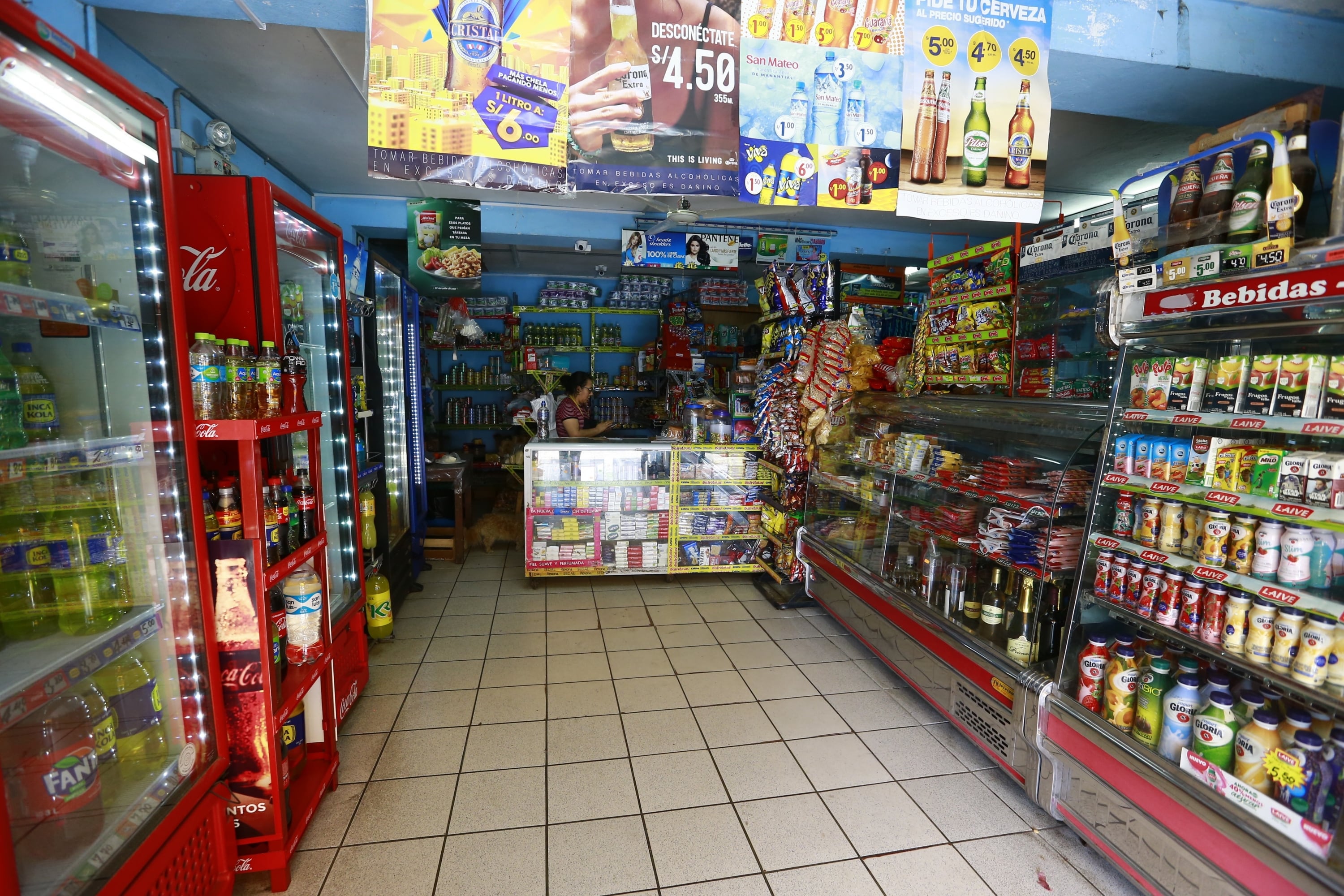 Los principales productos que han generado caídas fuertes han sido las gaseosas con un 50%, cerveza 55%. (Foto: GEC)