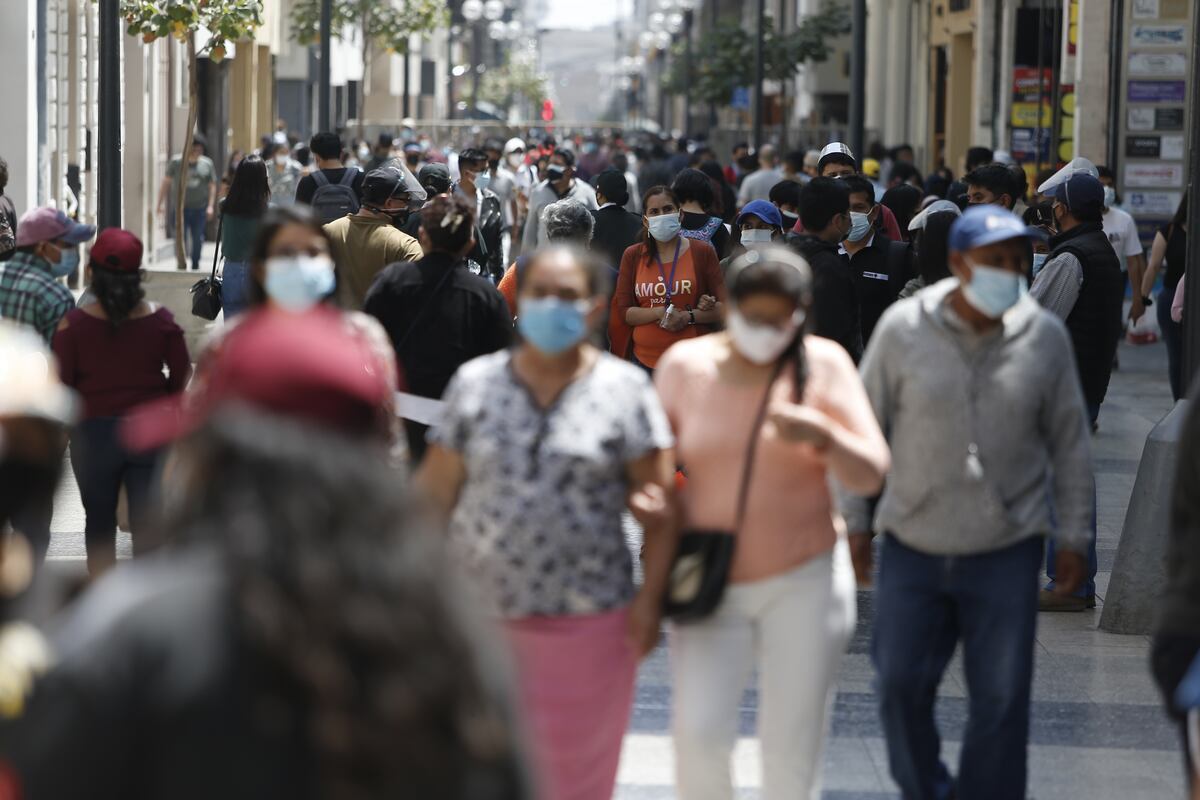 Los casos de contagios por coronavirus en el país siguen en aumento. Foto: GEC/referencial