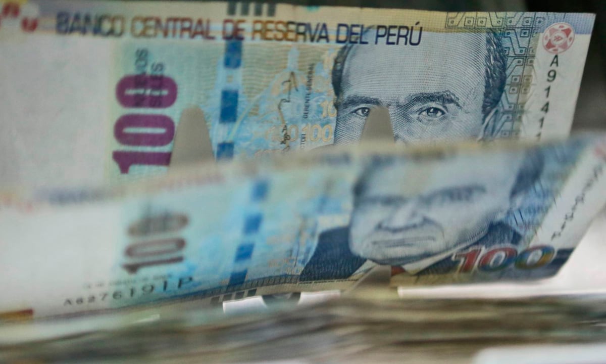 Se puede acceder a la devolución de impuestos presentando la solicitud a la Sunat o esperar a la devolución de oficio (foto: Andina)