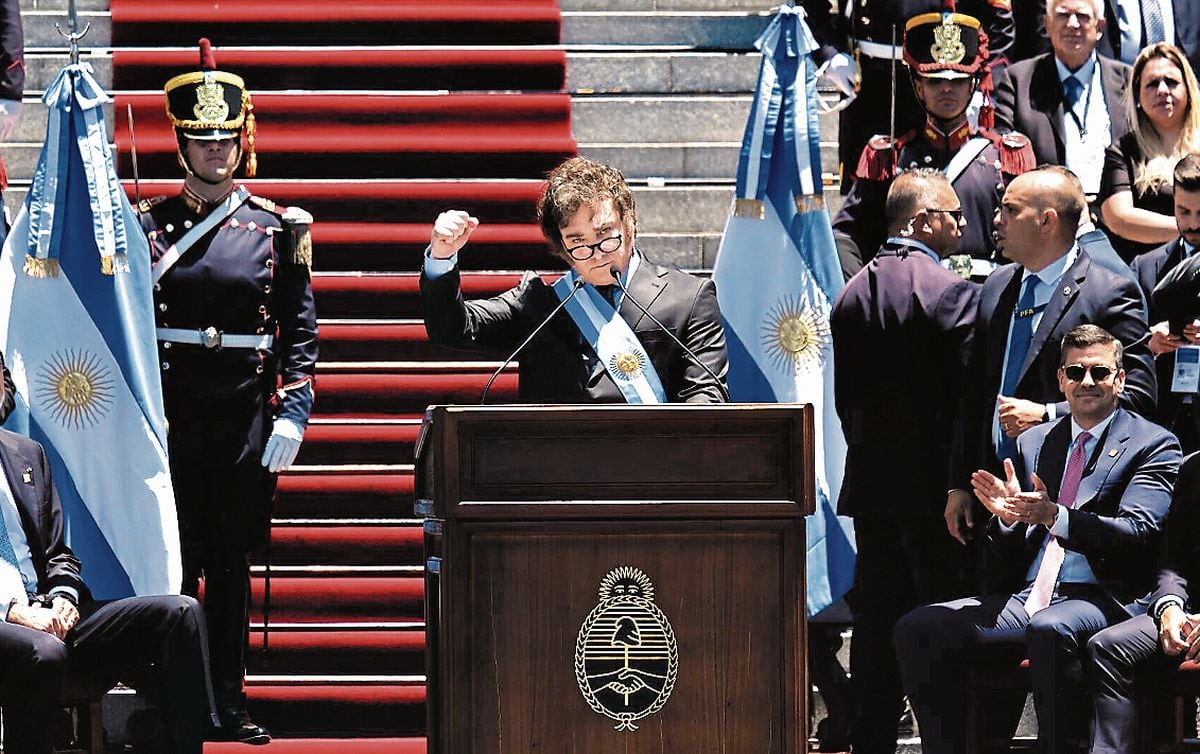 Objetivo. Ajuste tendrá como blanco principal al Estado y no al sector privado, dijo Milei. (Foto: Bloomberg)