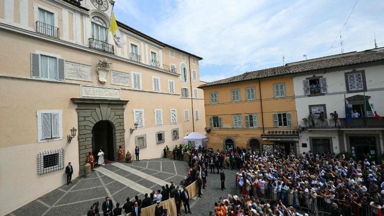 Castel Gandolfo, la residencia del Vaticano en una pequeña localidad italiana situada en la región del Lacio. (Imagen: Vatican News)