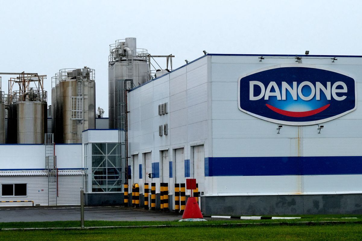 Rusia toma el control accionario de filiales las empresas Danone y Carlsberg . (Foto: Yuri KADOBNOV / AFP)