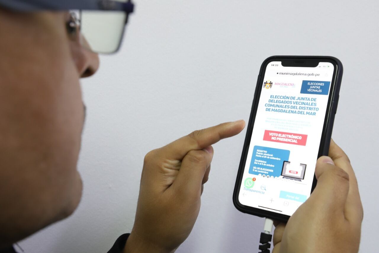 Esta modalidad de sufragio permitirá que los vecinos puedan ejercer su derecho a voto desde su computadora, laptop o teléfono celular con acceso a Internet. (Foto: Municipalidad de Magdalena del Mar)