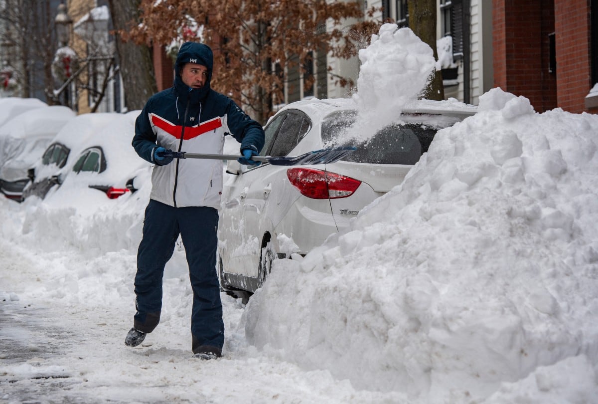 Autoridades en Estados Unidos han advertido sobre los peligros que traerá el ciclón bomba en carreteras y aeropuertos (Foto referencial: AFP)