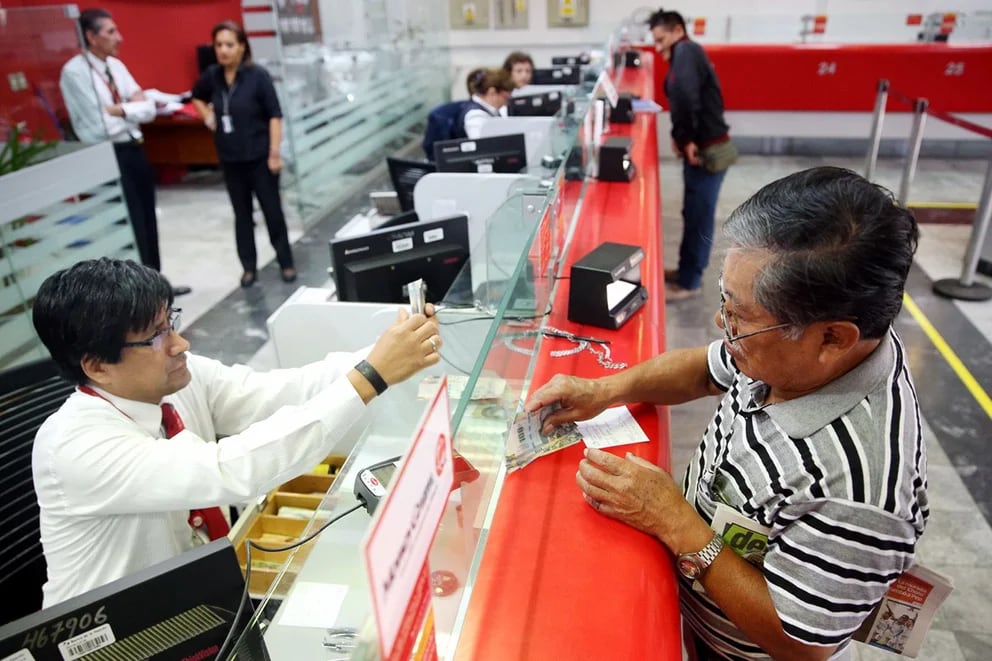 Atención al Banco de la Nación. (Foto: Andina)