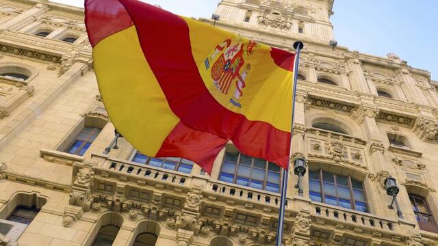 España envía a la UE un plan con 10,000 millones de euros más para frenar la inflación