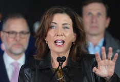 Ya entró en vigor una ley firmada por Kathy Hochul y que perjudica el accionar de ICE en Nueva York