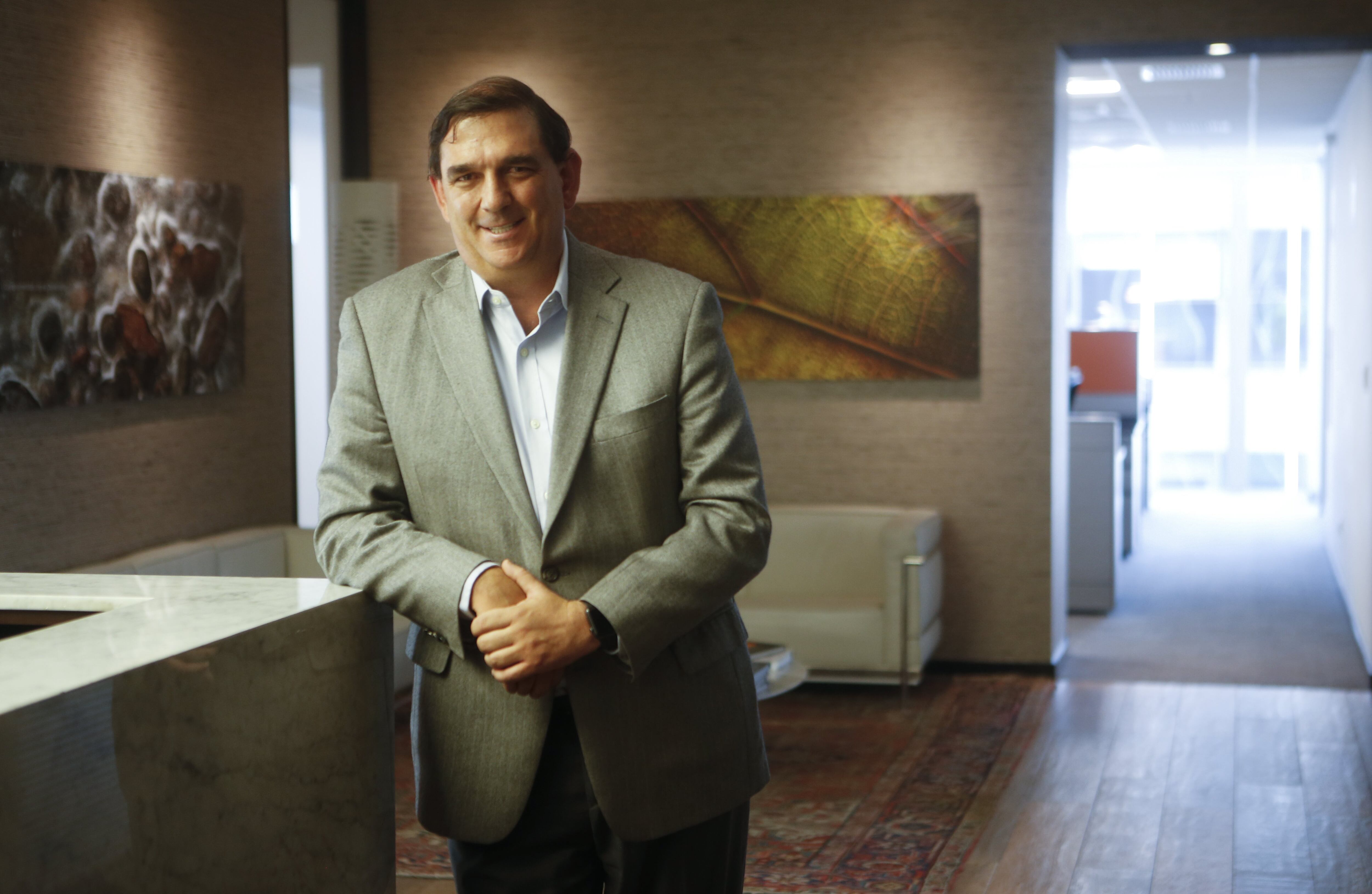 Aprovechemos las oportunidades que el APEC nos trae. Hagamos del APEC 2024 ese motivo de unión y orgullo que hace un tiempo nos faltaba. Una cruzada nacional, por un país mejor, señaló Alfonso Bustamante Canny.