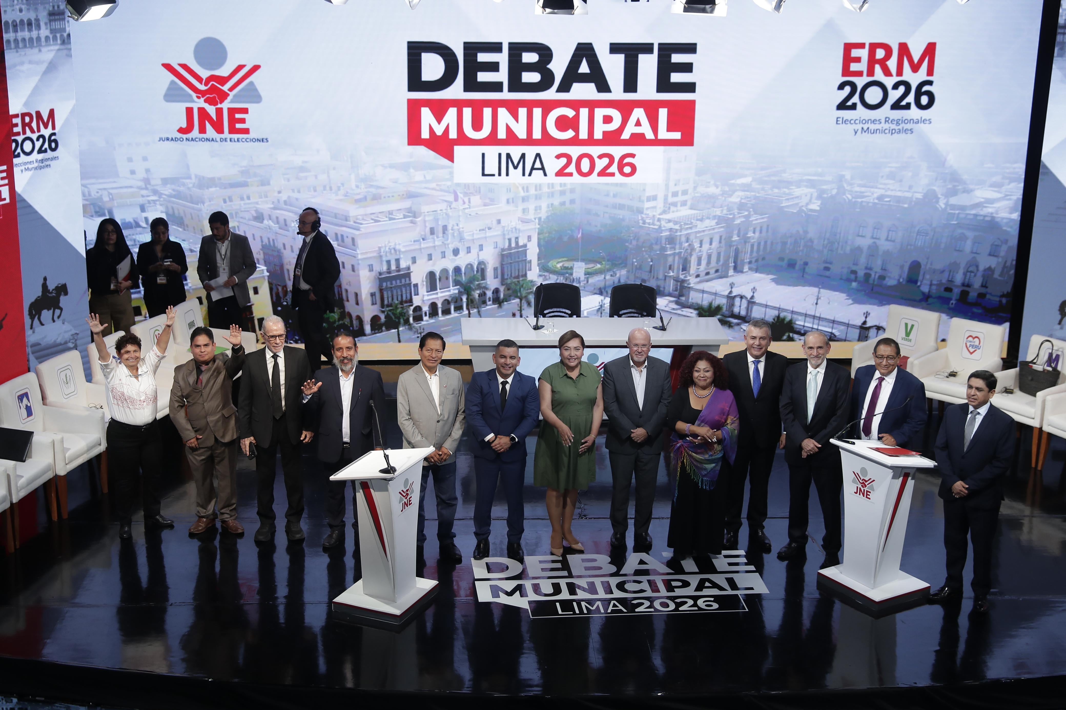 Primera fecha del debate municipal organizado por el JNE. Foto: Hugo Pérez @photo.gec