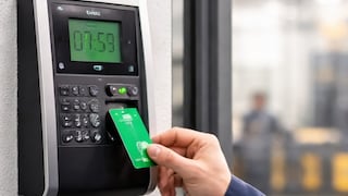 Si un trabajador no marca su hora de ingreso o salida, ¿la empresa puede ser multada?