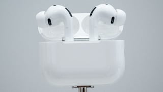 Apple desarrolla AirPods con cámaras e inteligencia artificial