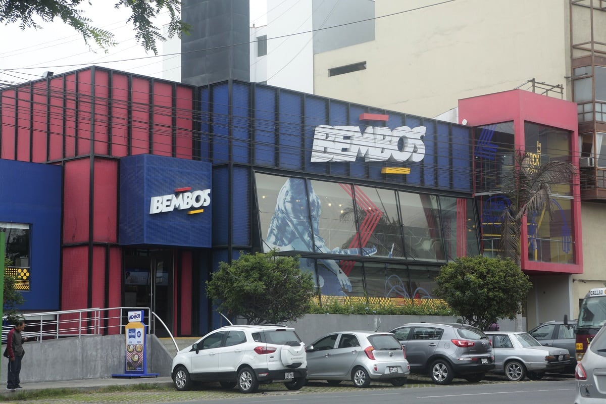 La combinación de sus sabores y la preferencia del público peruano incrementaron la magnitud de su éxito que para el año 1990 ya se encontraban abriendo su segundo local, esta vez en San Isidro. (Foto GEC Archivo)