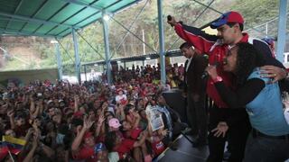 Elecciones en Venezuela: Maduro aventaja a Capriles por 14.4 puntos en sondeo