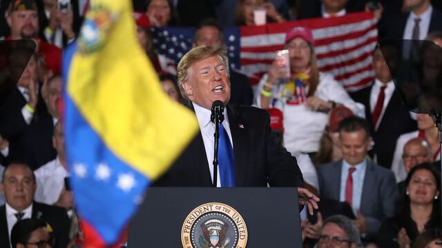 Las políticas de Trump están ayudando a Maduro