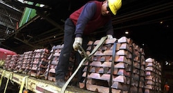 Precios de oro y cobre en máximos, pero producción en Perú va a otro ritmo