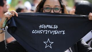 Asamblea Constituyente gana fuerza como opción para descomprimir crisis en Chile
