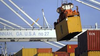 Déficit comercial en EE.UU. aumentó en diciembre debido a una caída en las exportaciones