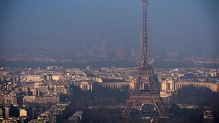 París quiere acabar con las colas en la Torre Eiffel