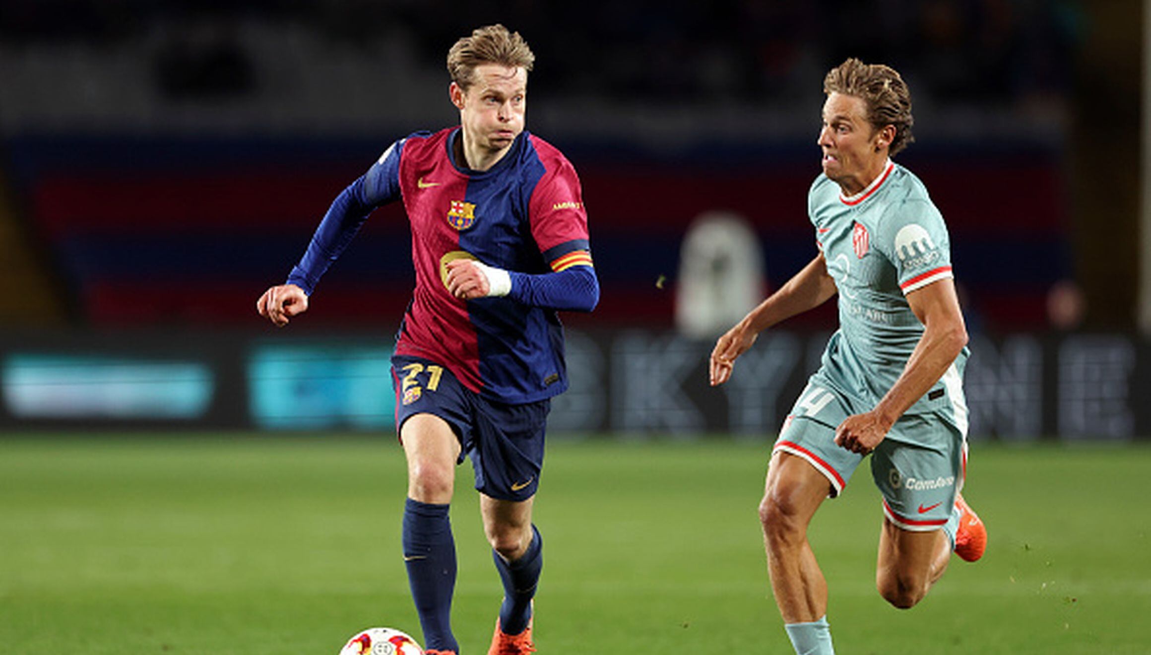 Atlético de Madrid y FC Barcelona se ven las caras por la jornada 28 de LaLiga de España, en el Estadio Metropolitano. (Foto: Getty Images)