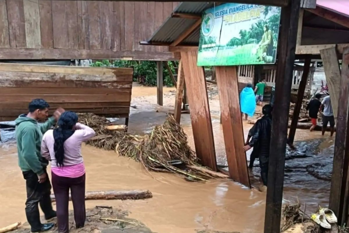 Las autoridades recomendaron manejar con precaución, respetar las indicaciones de los vigías y evitar maniobras peligrosas mientras continúan las labores de limpieza. (Foto referencial/ Andina)