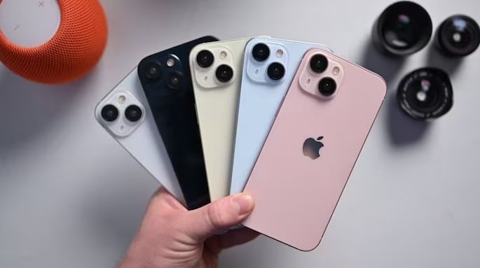 Empresas de tecnología venden el iPhone 15 a través de redes sociales, pese a falta de homologación. Foto: Apple