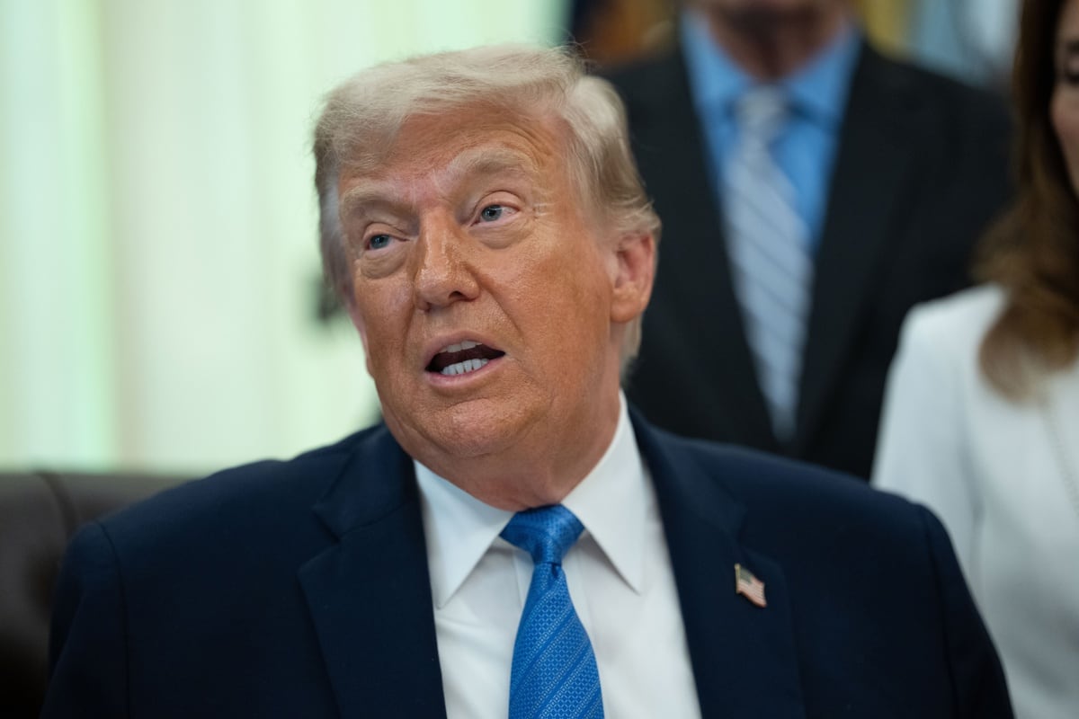 Presidente de Estados Unidos anunció que el estrecho de Ormuz ya está abierto y que Estados Unidos levantó el bloqueo marítimo impuesto a Teherán. (EFE/EPA/AARON SCHWARTZ)