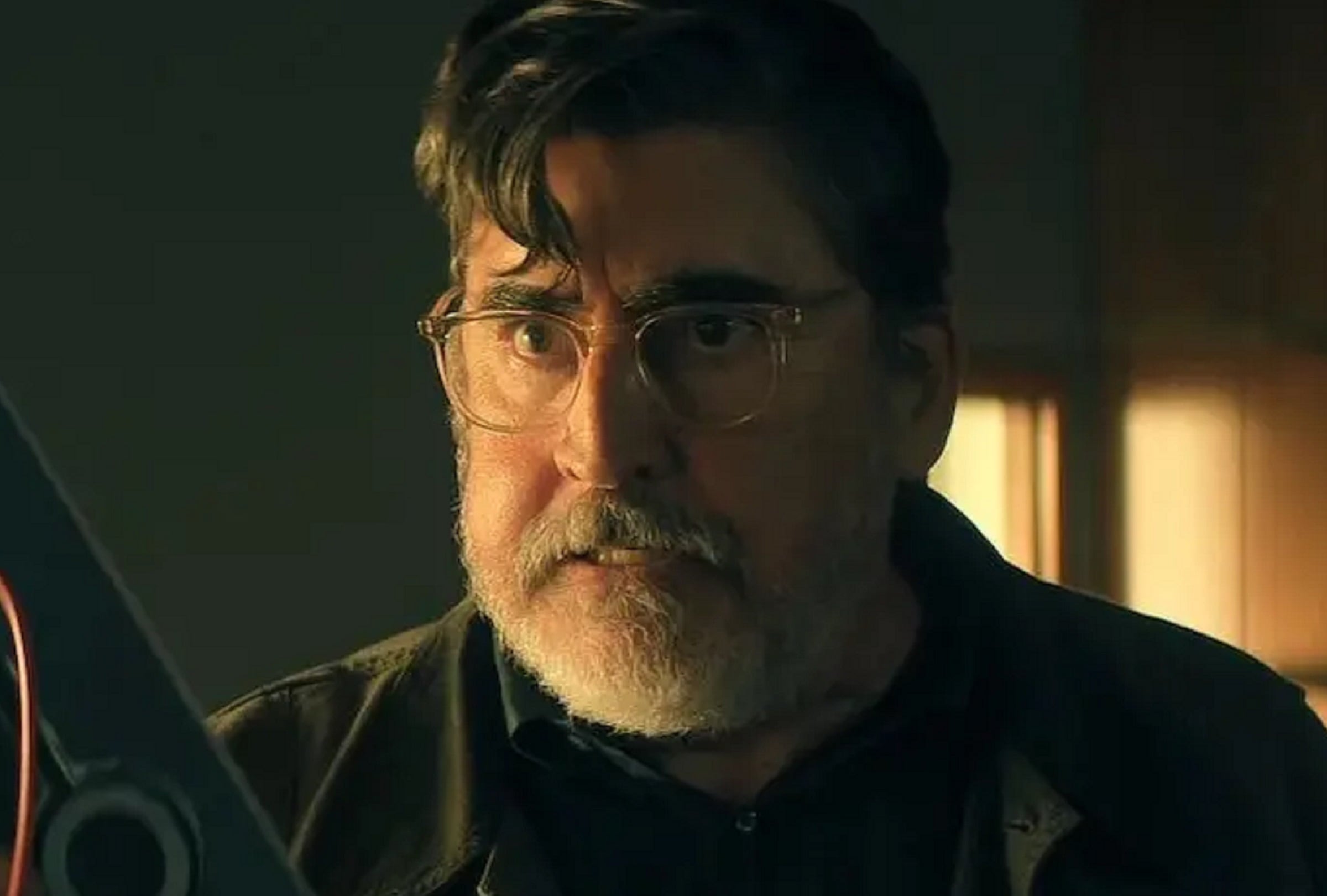 Alfred Molina es el protagonista de la serie de ciencia ficción "The Boroughs: Jubilación rebelde", producida por los hermanos Duffer (Foto: Netflix)