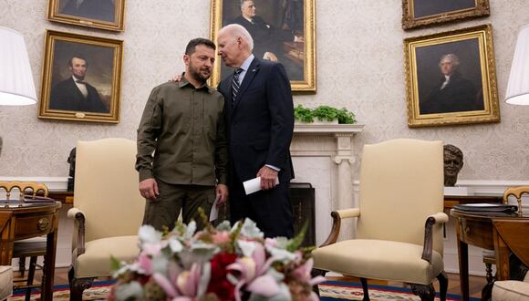 El presidente estadounidense Joe Biden y el presidente ucraniano Volodymyr Zelensky en la Oficina Oval de la Casa Blanca en Washington, (ARCHIVO)  | Foto: Jim Watson/AFP