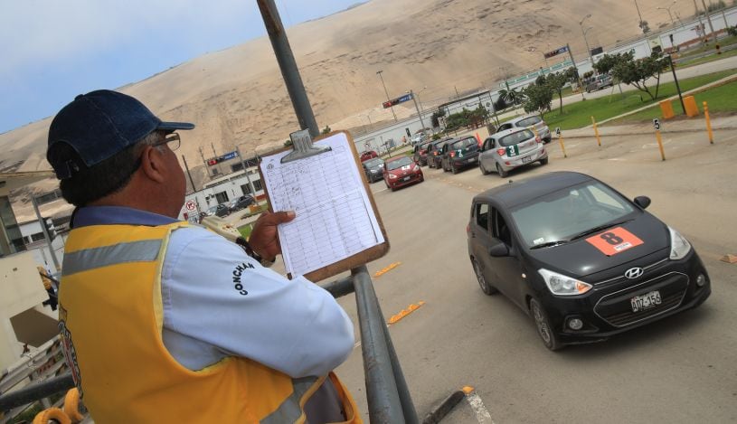 Touring busca ampliar la atención a usuarios en Lima Centro y Sur ante reclamos por la nueva sede en Comas. Foto: Dante Piaggio / El Comercio