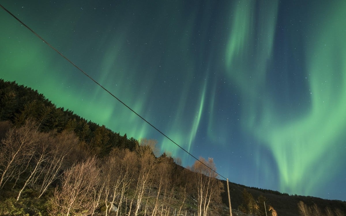 Mientras millones de personas se preparan para observar el eclipse lunar del 27 y 28 de agosto, una nueva oleada de actividad solar podría provocar auroras en distintas partes del planeta. (Foto referencial: Pixabay)