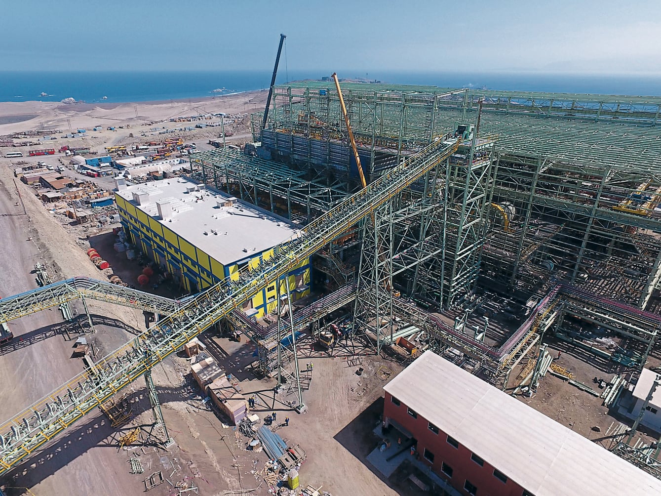 Con una inversión cercana a los US$ 1,900 millones, Shougang busca asegurar la continuidad de sus operaciones mineras en Marcona por las próximas décadas. Foto: Andina.