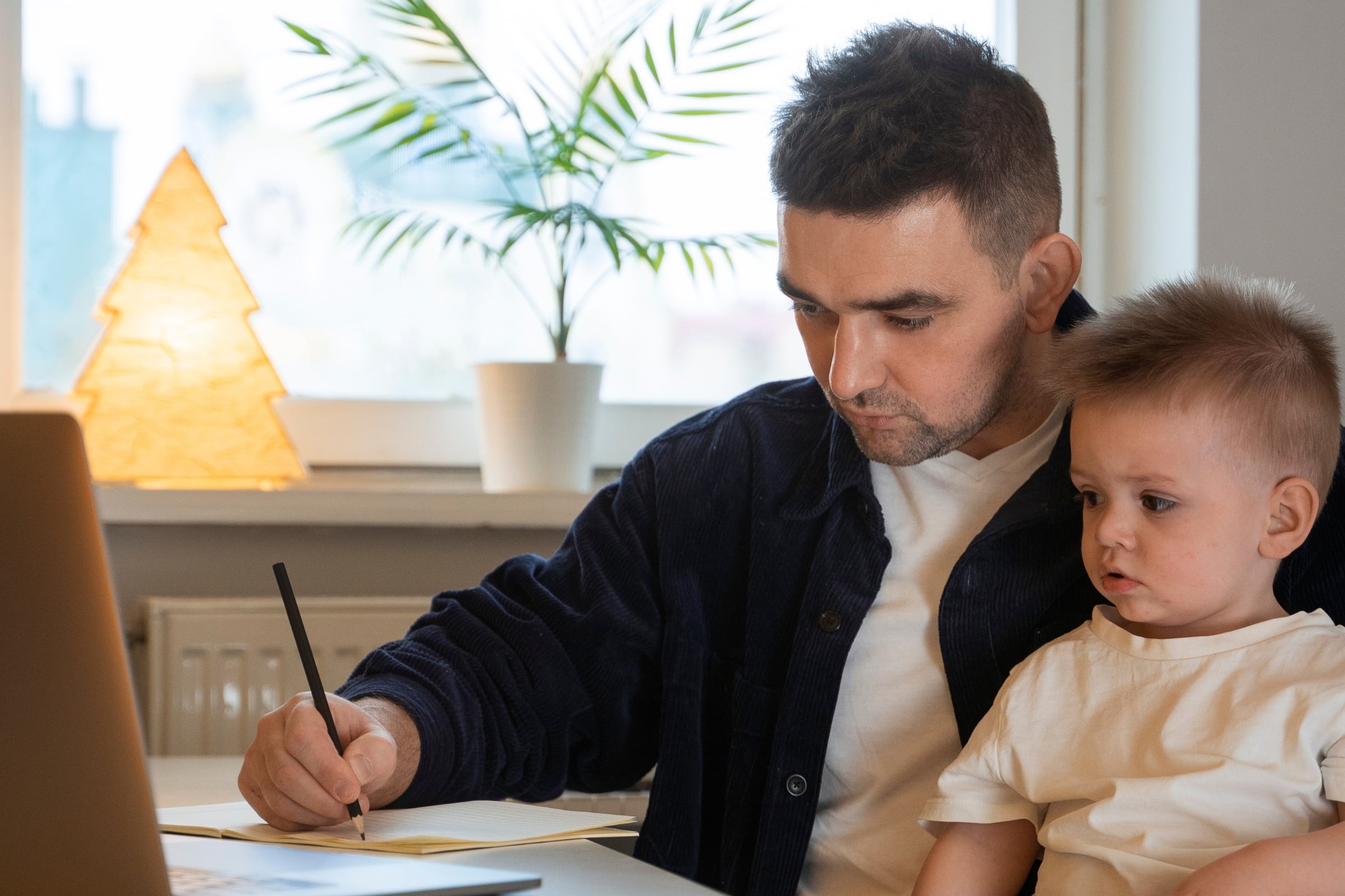 El Crédito Tributario por Hijos se solicita en la declaración de impuestos (Foto: Freepik)