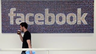 Legislador británico acusa a Facebook de engañar a usuarios