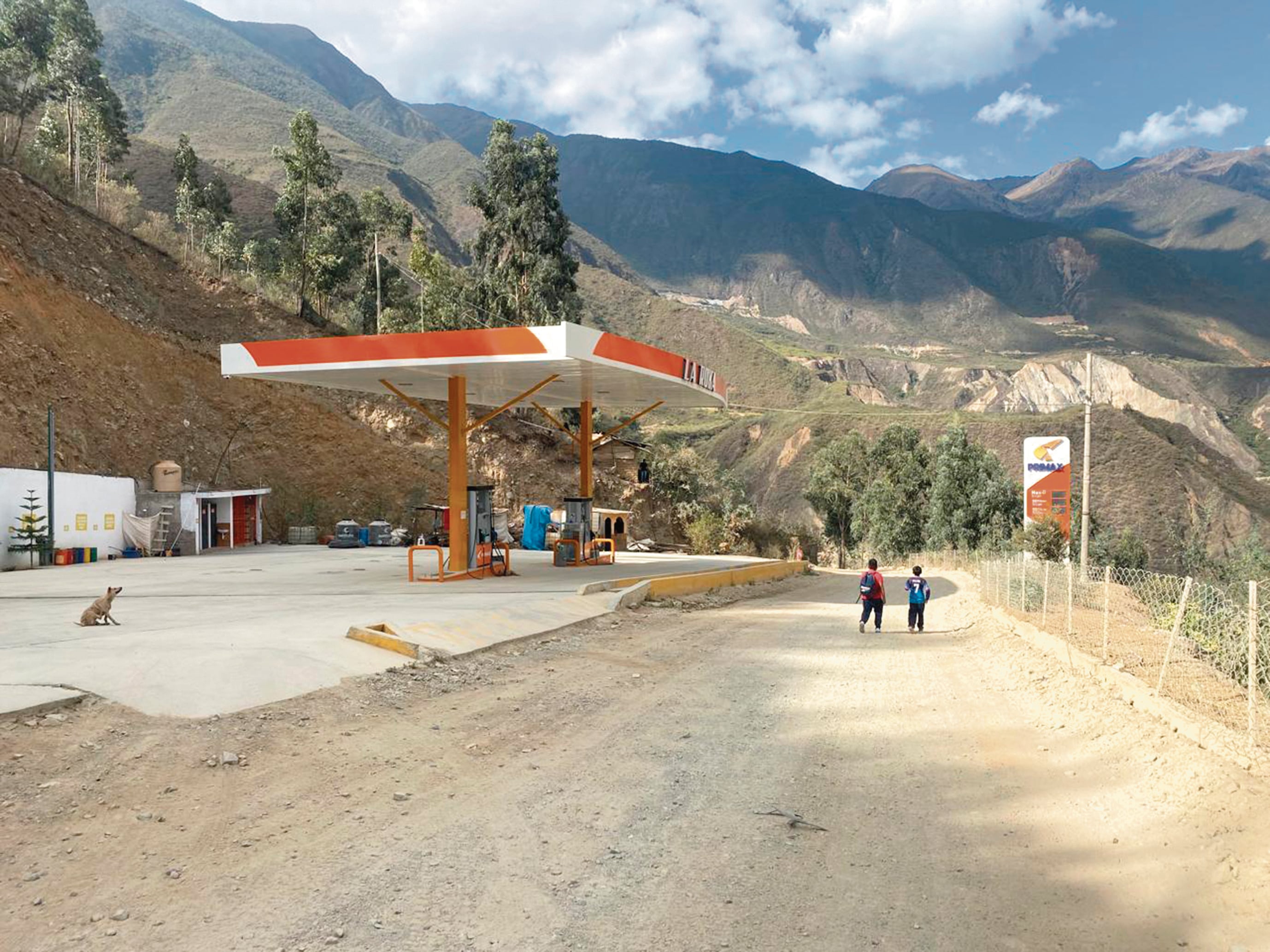 Grifos en la Amazonía enfrentarían riesgo de desabastecimiento de combustibles.