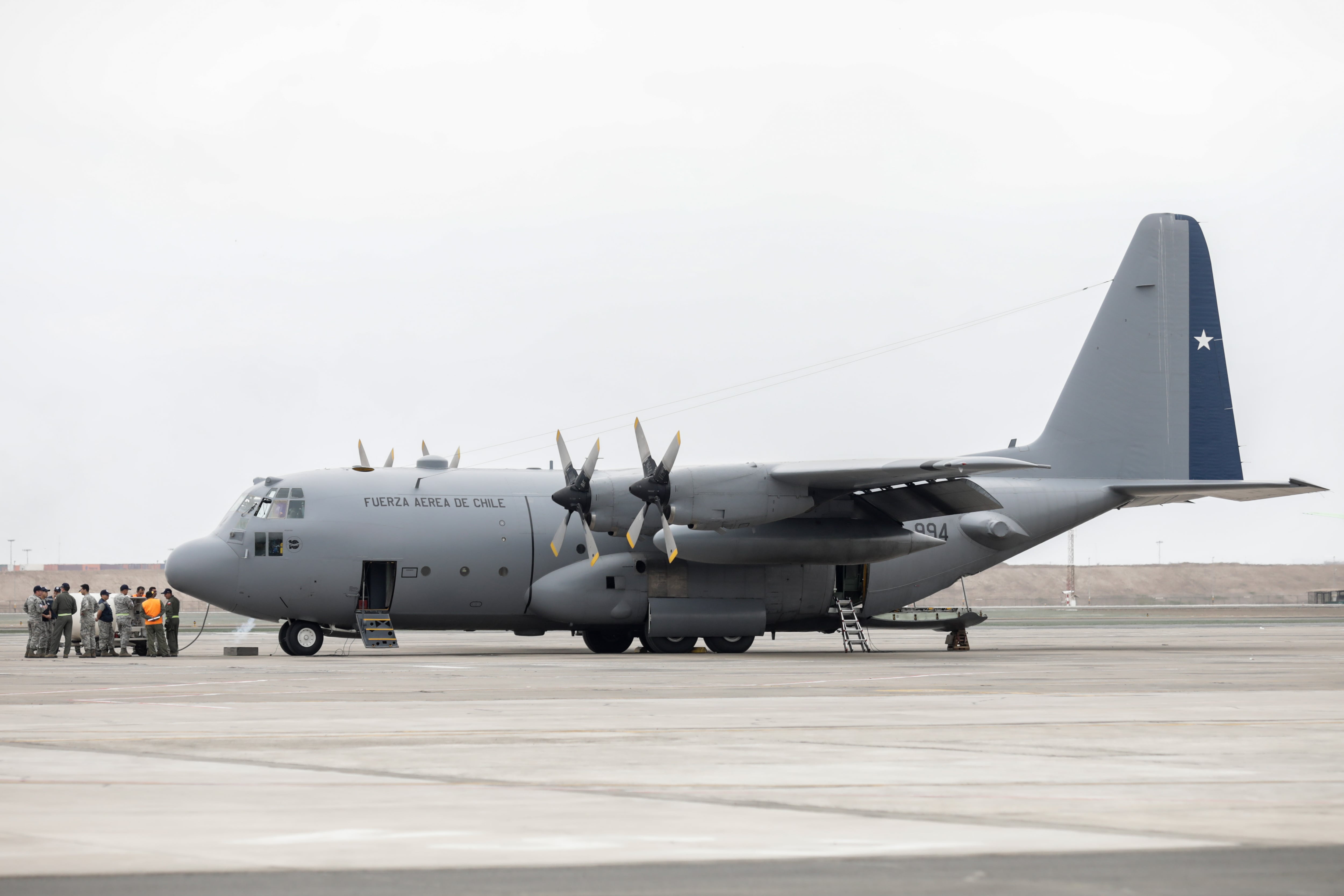 El canciller detalló que el avión que llevará a los expulsados no solo va a ir a Caracas a dejarlos, pues va a traer a peruanos que están en una situación difícil a raíz del terremoto. Foto: GEC.